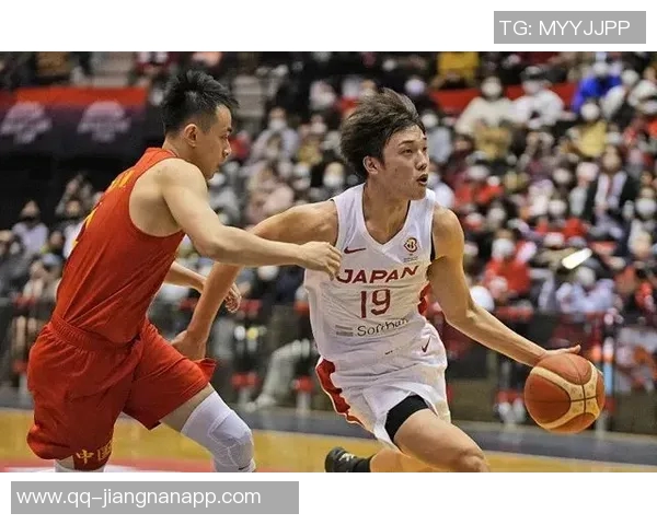 周琦表现出色却难挽败局12投6中斩获15分19篮板3封盖正负值5